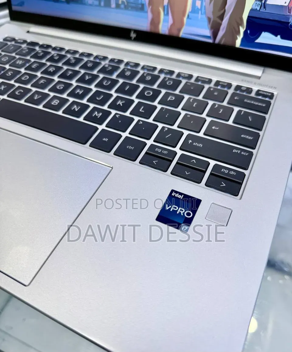 New Laptop HP EliteBook 840 G10 16GB Intel Core i7 SSD 512GB