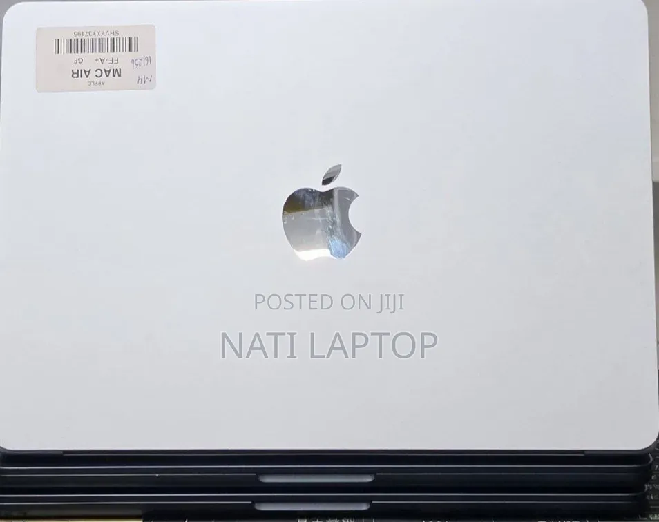 New Laptop Apple MacBook Air 2025 M4 16GB Apple M4 SSD 256GB
