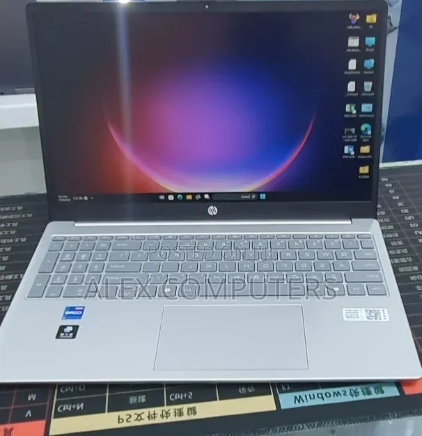 New Laptop HP Stream Notebook 16GB Intel Core i7 SSD 1T