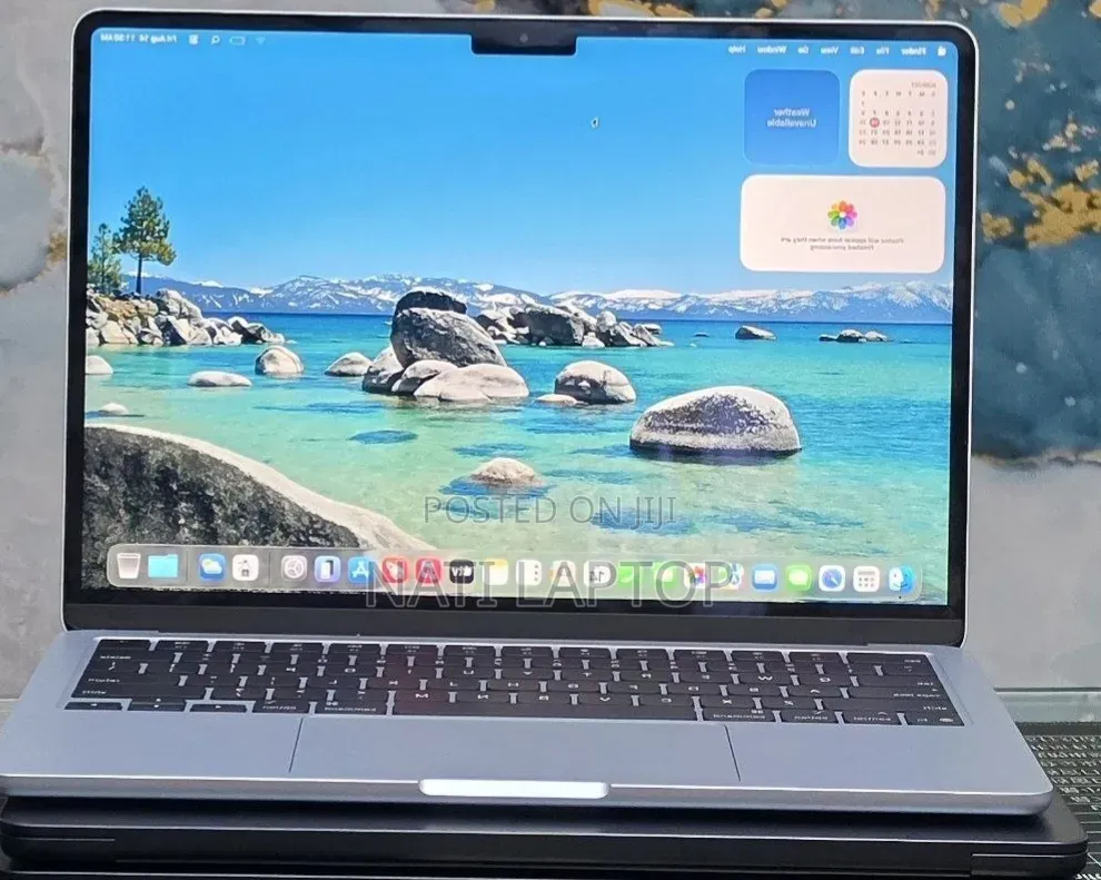 New Laptop Apple MacBook Air 2025 M4 16GB Apple M4 SSD 256GB