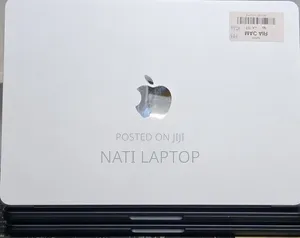 New Laptop Apple MacBook Air 2025 M4 16GB Apple M4 SSD 256GB