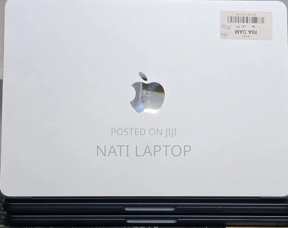 New Laptop Apple MacBook Air 2025 M4 16GB Apple M4 SSD 256GB