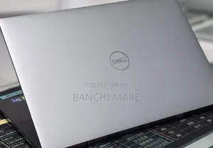 New Laptop Dell Precision 5560 16GB Intel Core i9 SSD 512GB