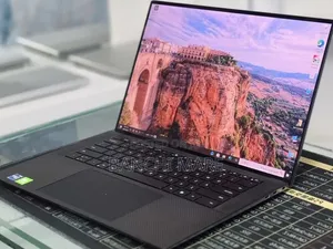 New Laptop Dell Precision 5560 16GB Intel Core i9 SSD 512GB