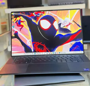 New Laptop Dell Precision 5560 16GB Intel Core i9 SSD 512GB