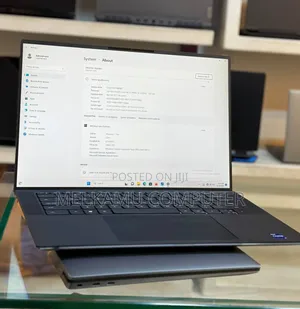 New Laptop Dell Precision 5560 16GB Intel Core i9 SSD 512GB