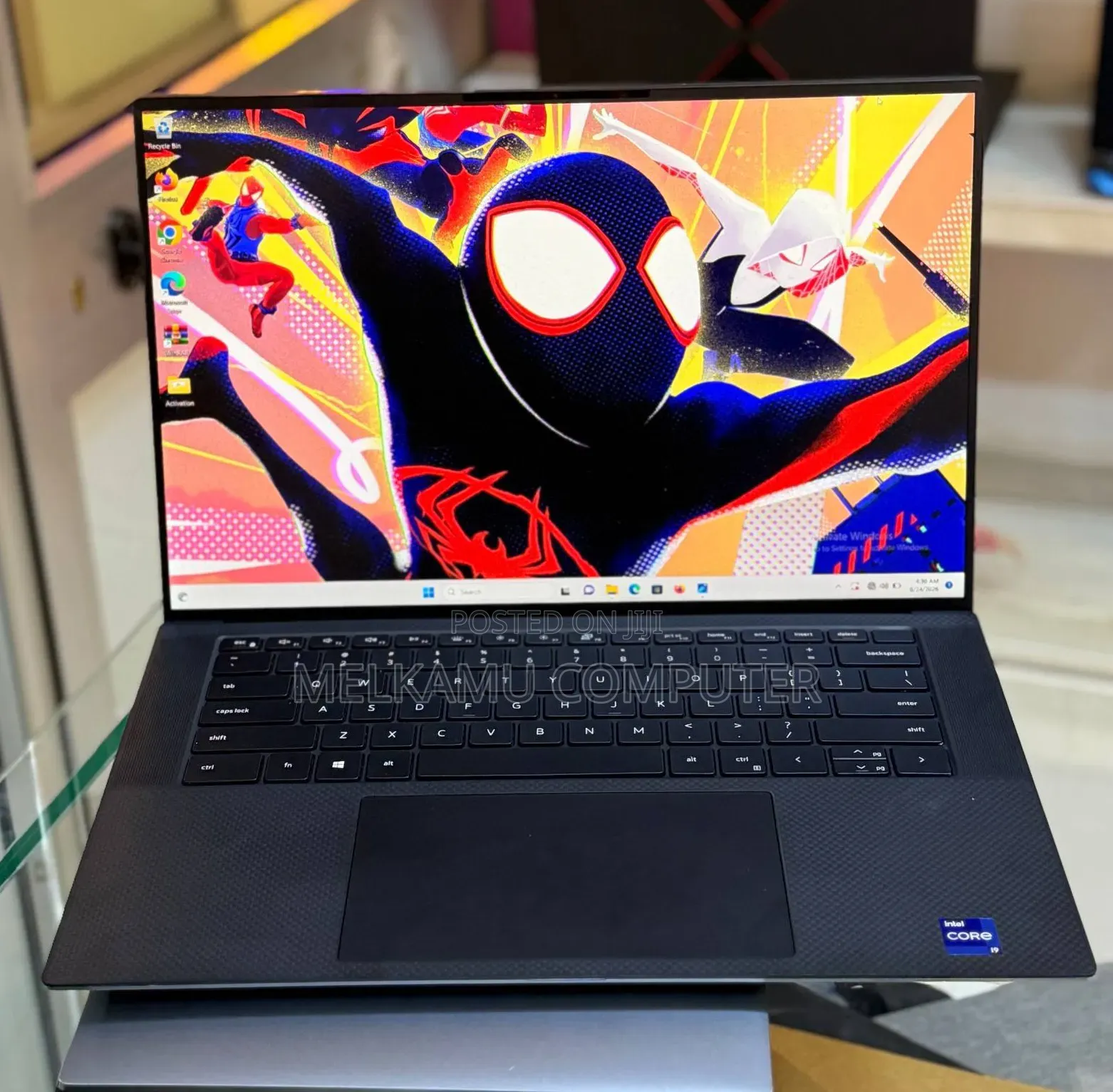 New Laptop Dell Precision 5560 16GB Intel Core i9 SSD 512GB