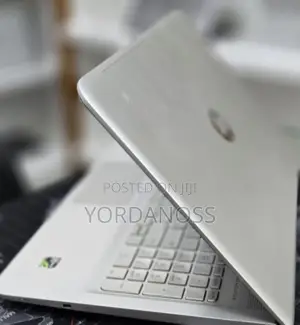 New Laptop HP Envy 13 12GB Intel Core i5 SSD 1T