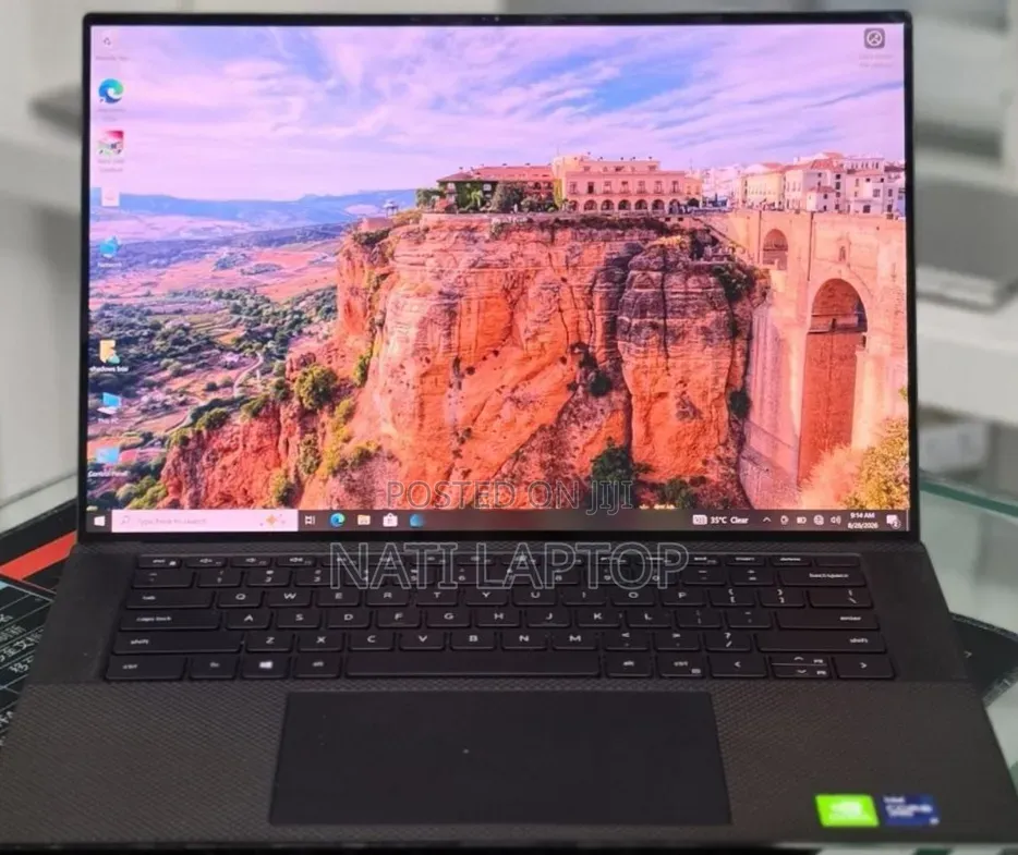 New Laptop Dell Precision 5560 16GB Intel Core i9 SSD 512GB