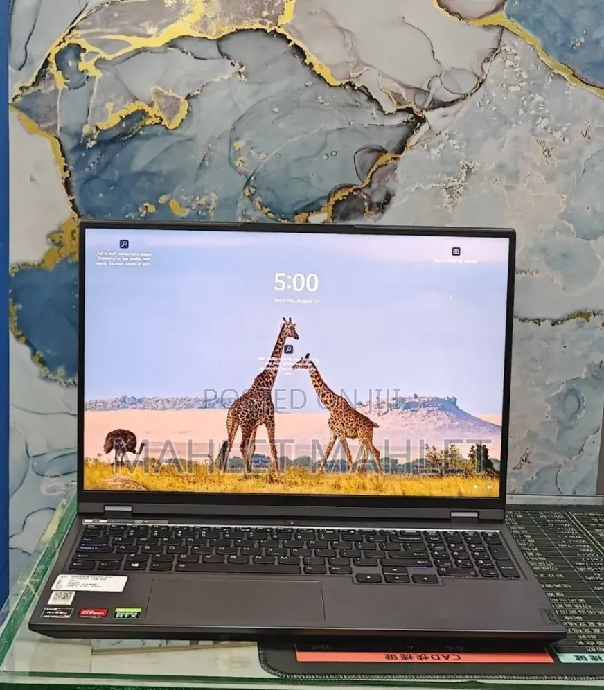 New Laptop Lenovo Legion 7 16GB AMD Ryzen 7 SSD 512GB