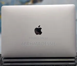 New Laptop Apple MacBook Pro 2021 M1 8GB Apple M1 SSD 512GB