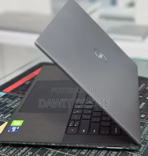 New Laptop Dell Precision 5560 16GB Intel Core i9 SSD 512GB