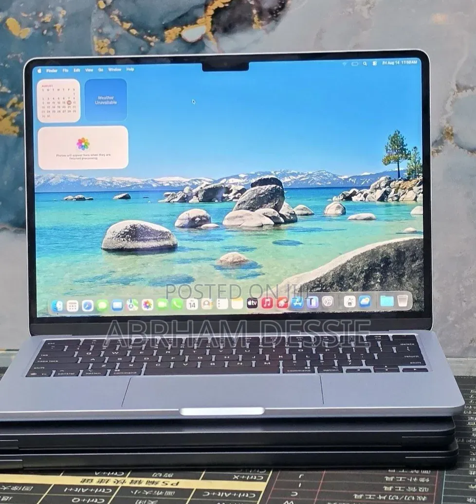 New Laptop Apple MacBook Air 2025 M4 16GB Apple M4 SSD 256GB