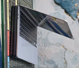 New Laptop Apple MacBook Air 2025 M4 16GB Apple M4 SSD 256GB