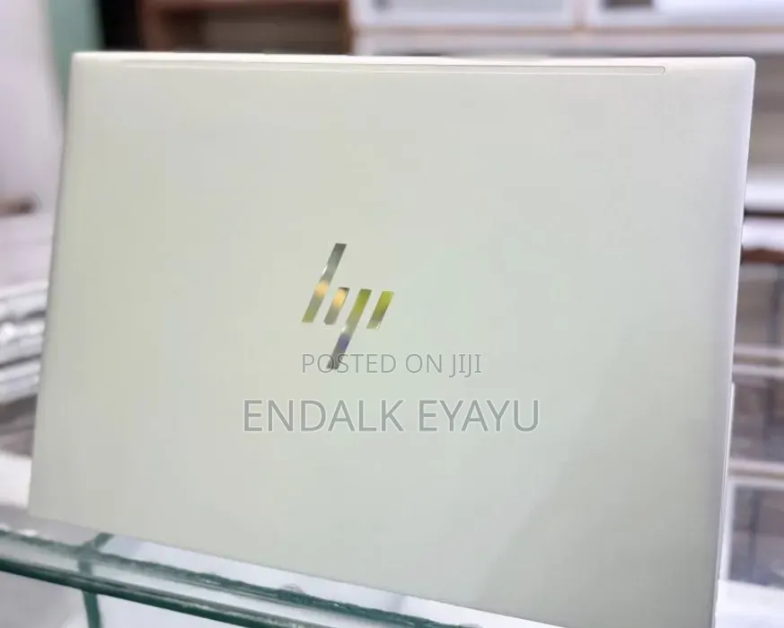 New Laptop HP EliteBook 840 G10 16GB Intel Core i7 SSD 512GB