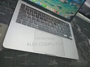 New Laptop Apple MacBook Pro 2022 M2 8GB Apple M2 SSD 512GB