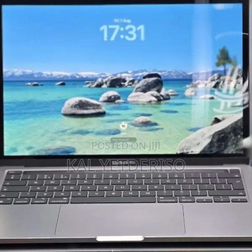 New Laptop Apple MacBook Pro 2021 M1 8GB Apple M1 SSD 512GB