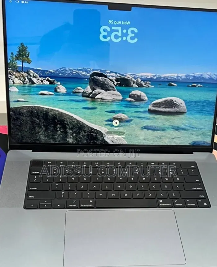 New Laptop Apple MacBook Pro 2021 M1 32GB Apple M1 Pro SSD 512GB