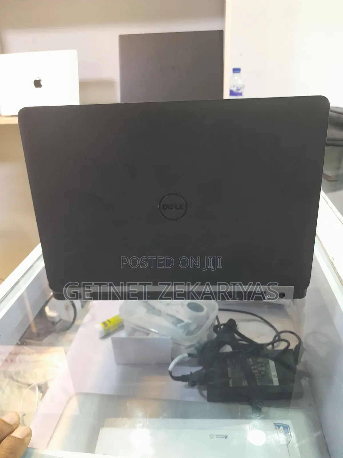 New Laptop Dell Latitude 11 3189 8GB Intel Core i5 SSD 256GB