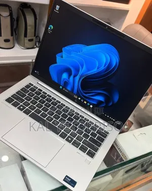New Laptop HP EliteBook 840 G11 16GB Intel Core Ultra 7 SSD 512GB