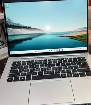 New Laptop HP EliteBook 840 G11 16GB Intel Core Ultra 7 SSD 512GB