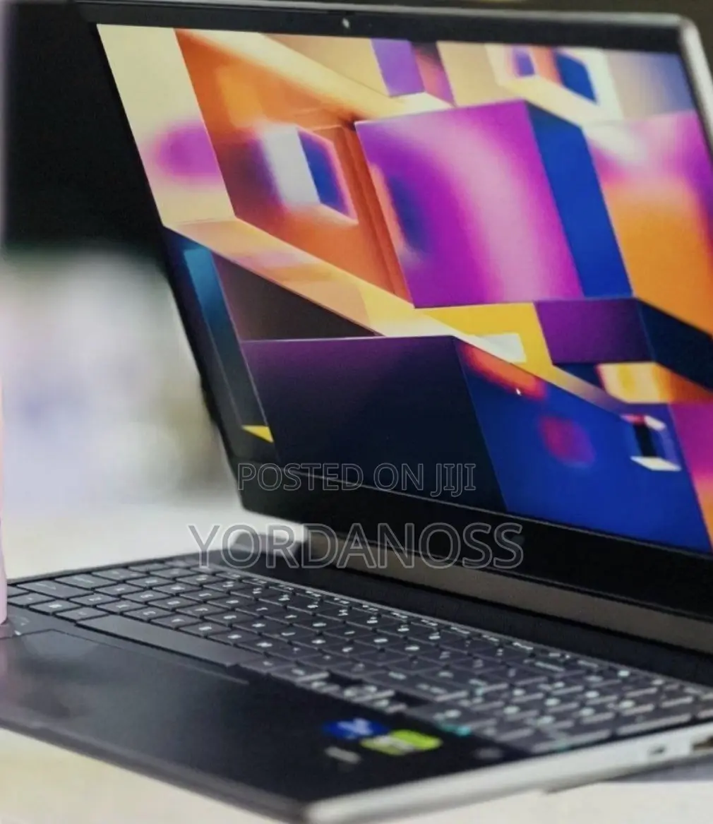 New Laptop HP Victus 15 16GB Intel Core i7 SSD 1T