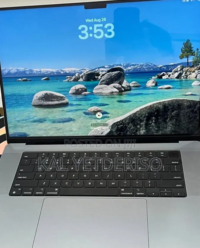 New Laptop Apple MacBook Pro 2021 M1 32GB Apple M1 SSD 512GB