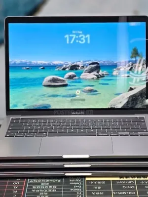New Laptop Apple MacBook Pro 2020 M1 8GB Apple M1 SSD 512GB