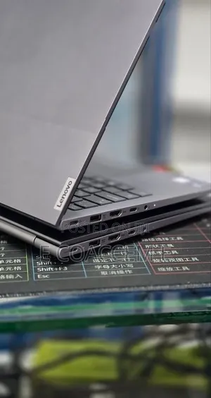 New Laptop Lenovo ThinkBook 14 G8 IAL 16GB Intel Core Ultra 7 SSD 512GB