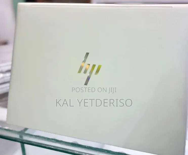 New Laptop HP EliteBook 840 G10 16GB Intel Core i7 SSD 512GB