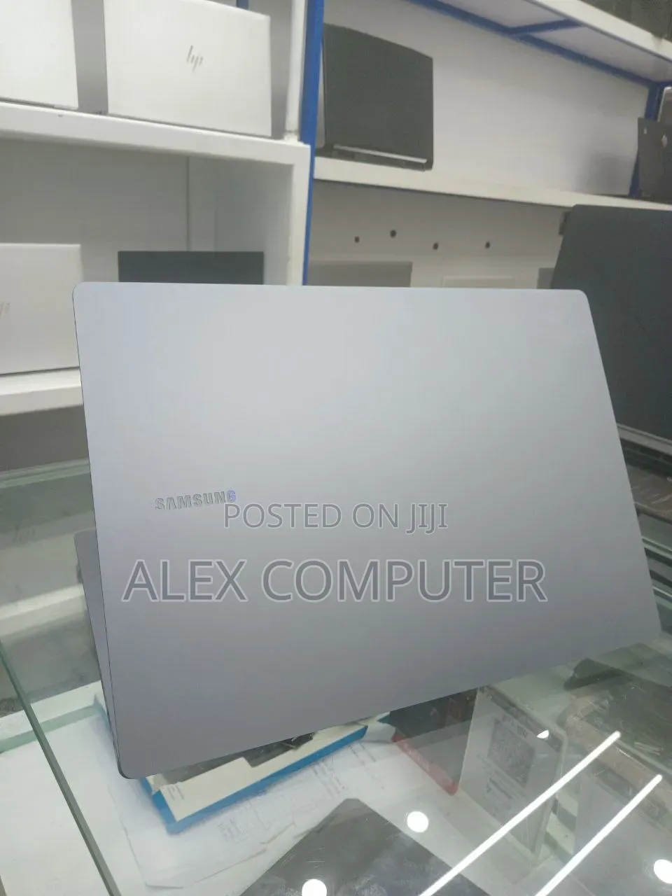 New Laptop Samsung 32GB Intel Core Ultra 9 SSD 1T