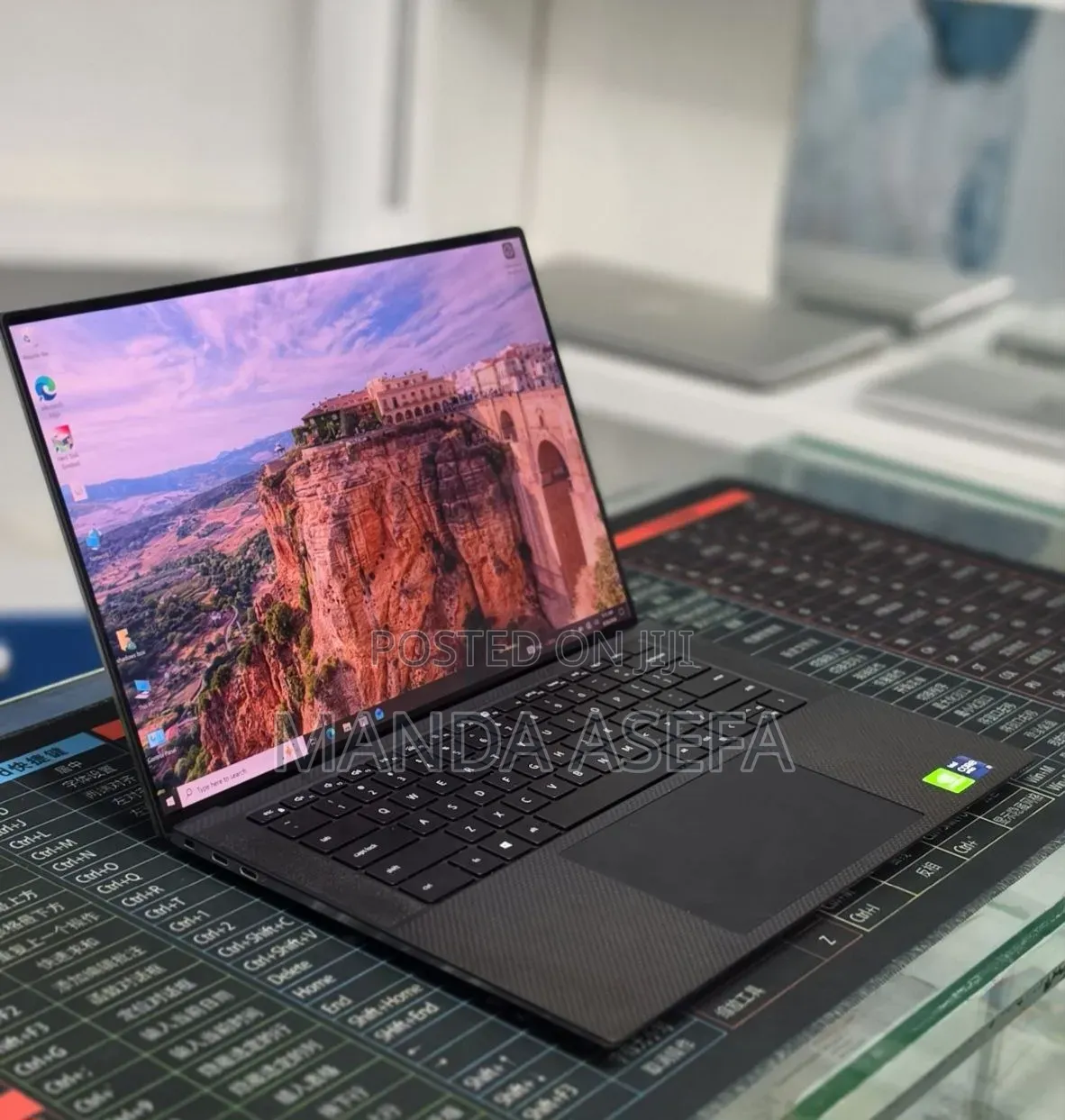 New Laptop Dell Precision 5560 16GB Intel Core i9 SSD 512GB