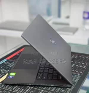New Laptop Dell Precision 5560 16GB Intel Core i9 SSD 512GB