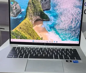 New Laptop HP EliteBook 840 G9 16GB Intel Core i5 SSD 512GB