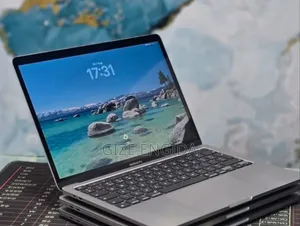 New Laptop Apple MacBook Pro 2020 M1 8GB Apple M1 SSD 512GB