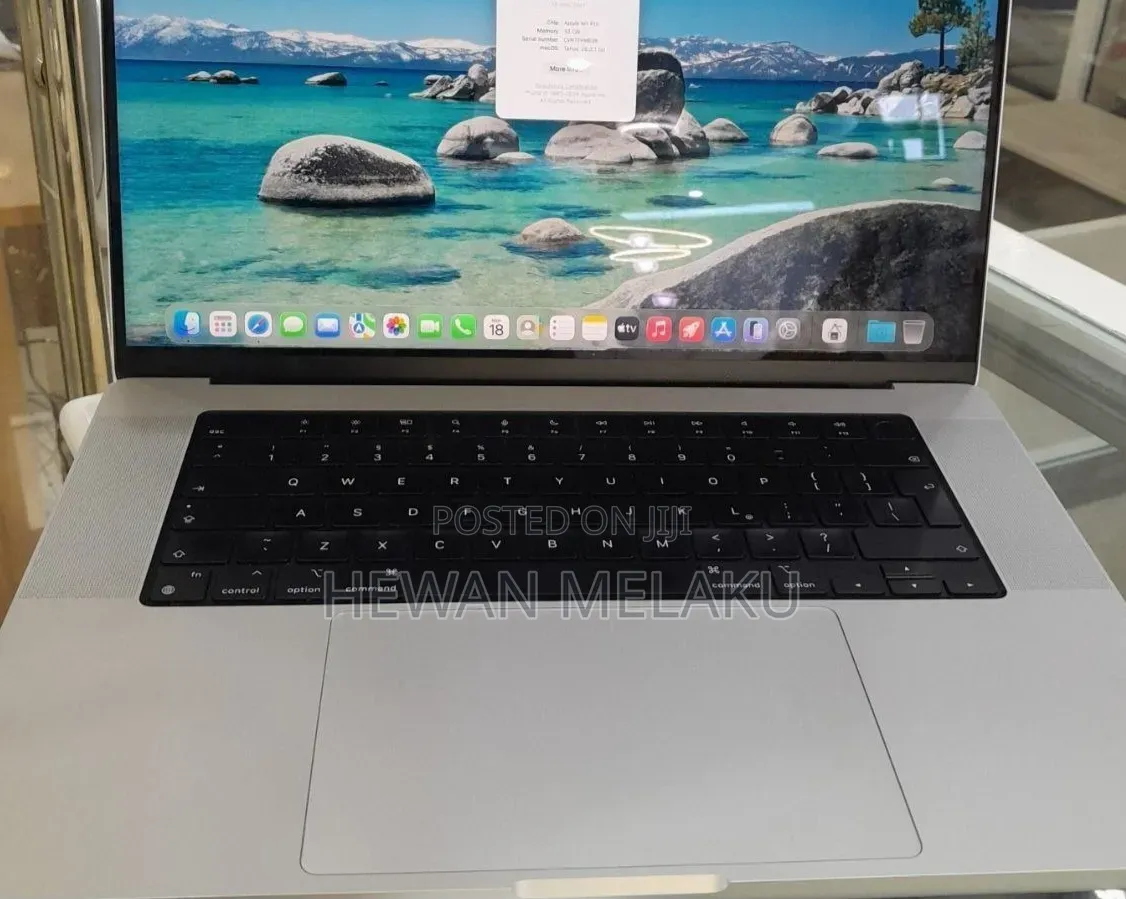 New Laptop Apple MacBook Pro 2020 M1 32GB Apple M1 Pro SSD 1T