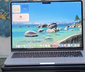 New Laptop Apple MacBook Air 2025 M4 16GB Apple M4 SSD 256GB