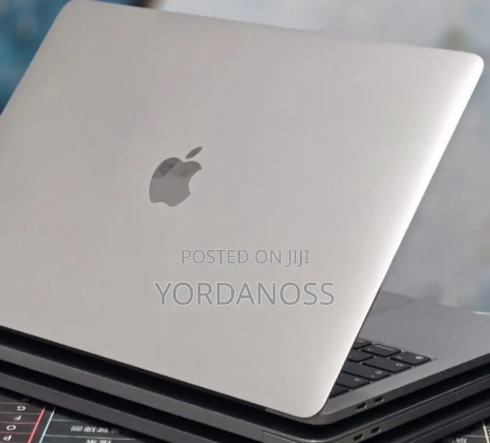 New Laptop Apple MacBook Air 2025 M4 16GB Apple M4 SSD 256GB