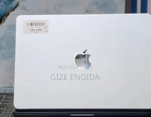 New Laptop Apple MacBook Air 2025 M4 16GB Apple M4 SSD 256GB