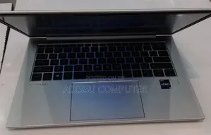 New Laptop HP EliteBook 840 G10 16GB Intel Core i7 SSD 512GB