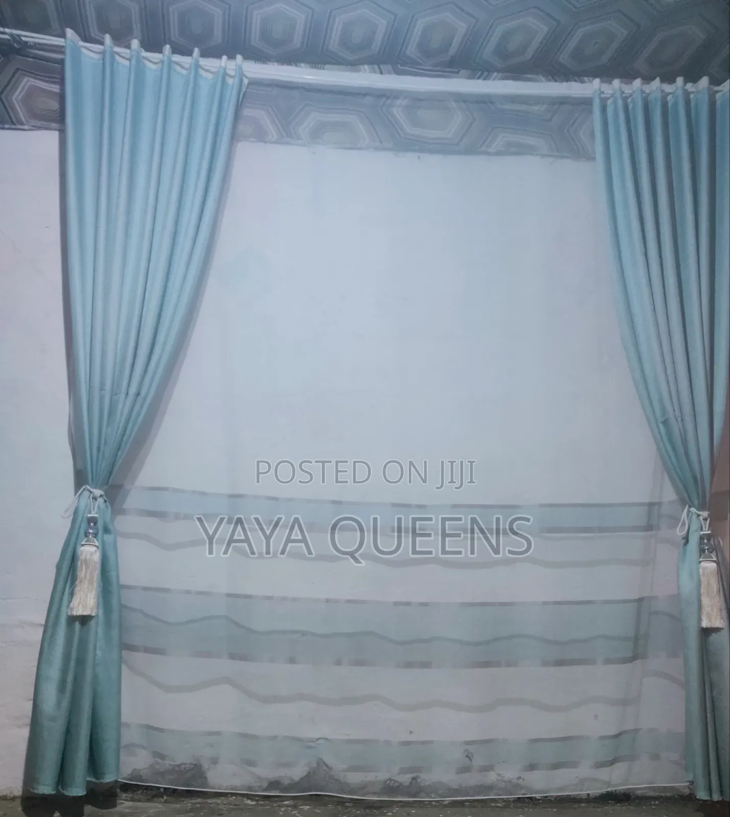 Curtains /መጋረጃ