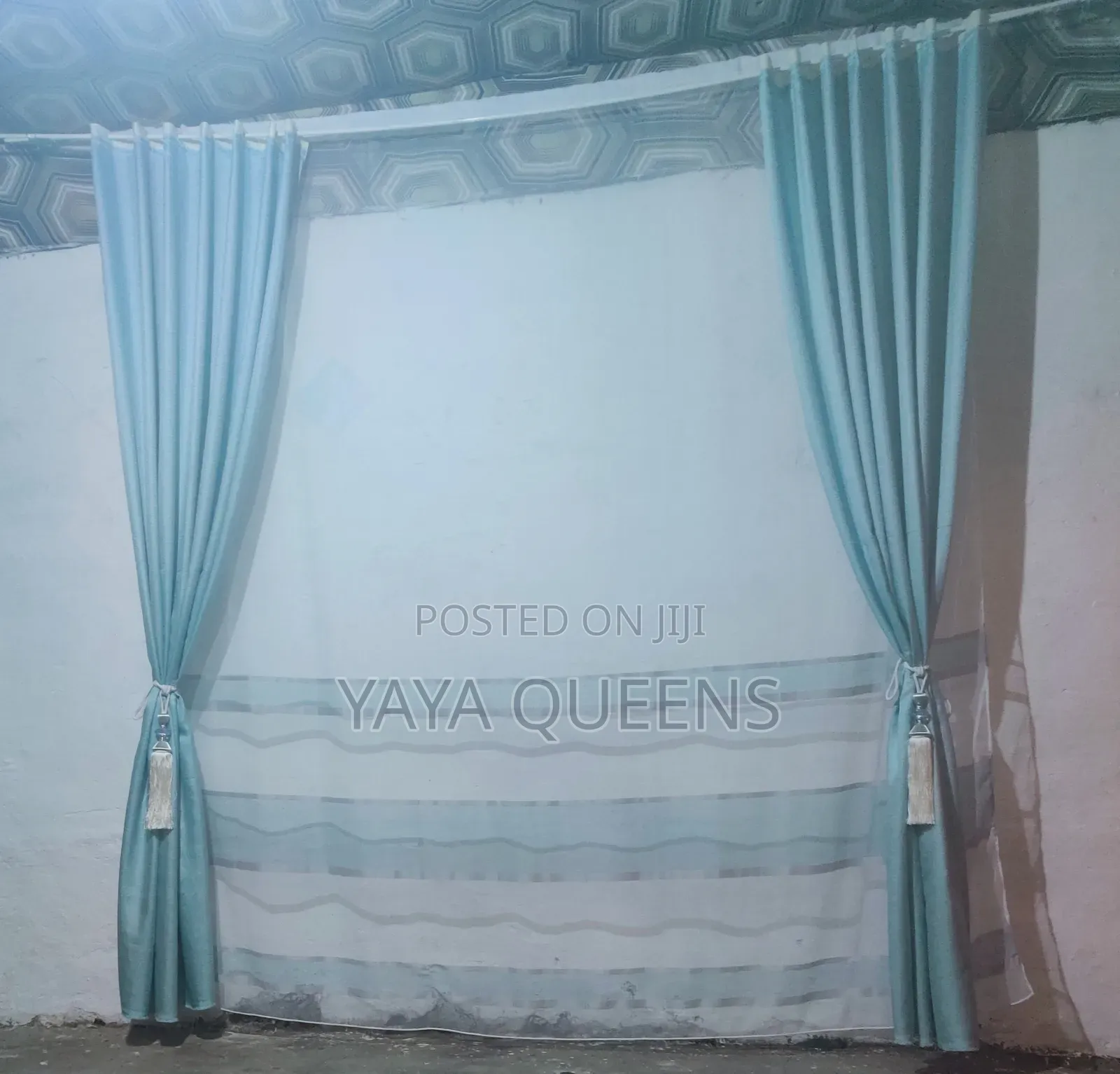Curtains /መጋረጃ