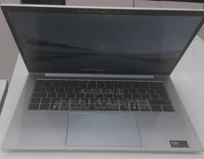 New Laptop HP EliteBook 840 G11 16GB Intel Core Ultra 7 SSD 512GB