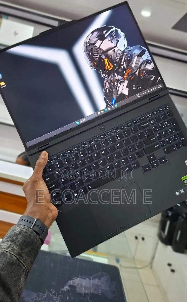 New Laptop Lenovo 16GB Intel Core i9 SSD 1T