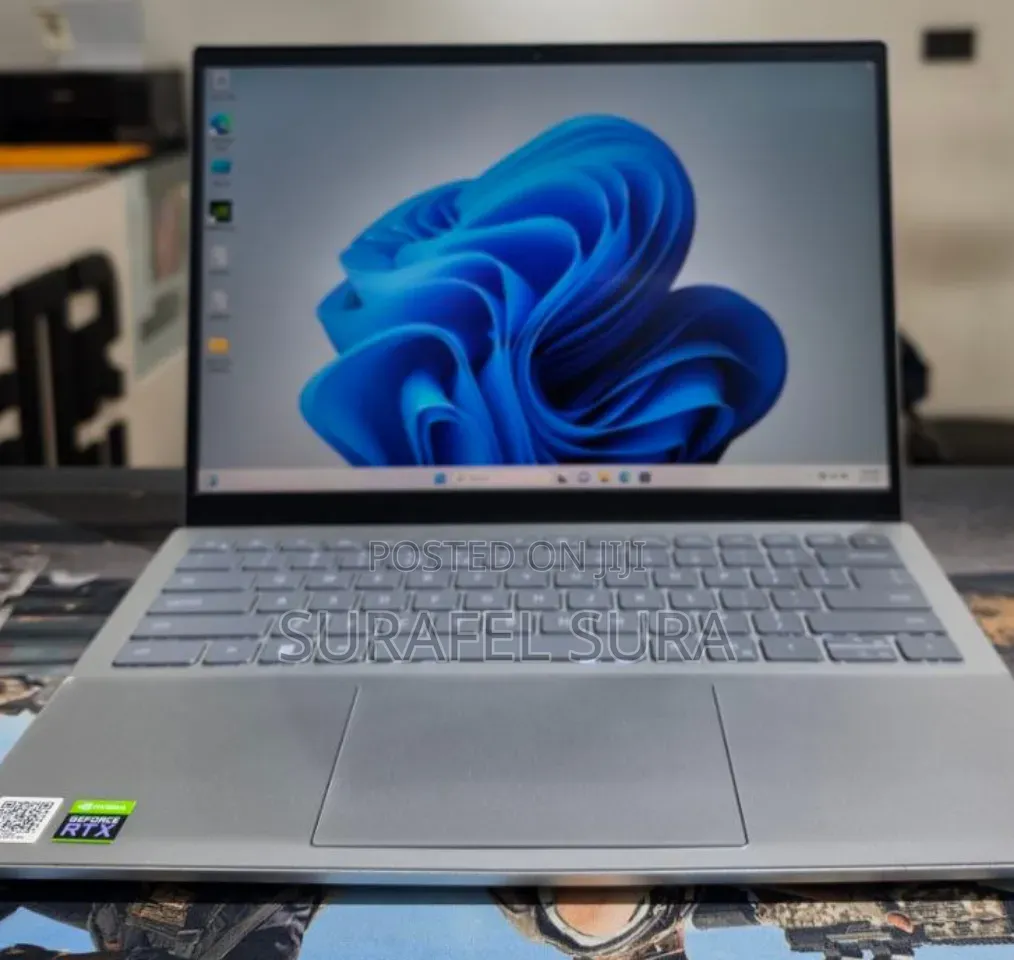 New Laptop Dell Inspiron 14 16GB Intel Core i7 SSD 512GB