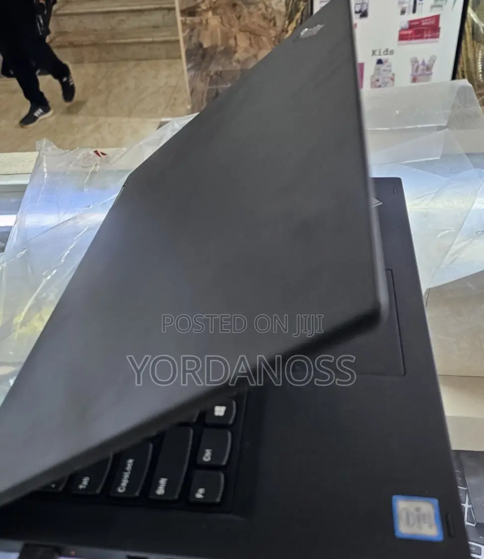New Laptop Lenovo ThinkPad X380 Yoga 16GB Intel Core i5 SSD 512GB