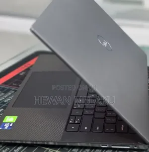 New Laptop Dell Precision 5560 16GB Intel Core i9 SSD 512GB