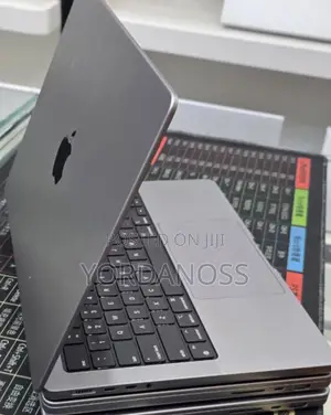 New Laptop Apple MacBook Pro 2021 M1 32GB Apple M1 Pro SSD 512GB