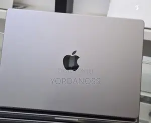 New Laptop Apple MacBook Pro 2021 M1 32GB Apple M1 Pro SSD 512GB
