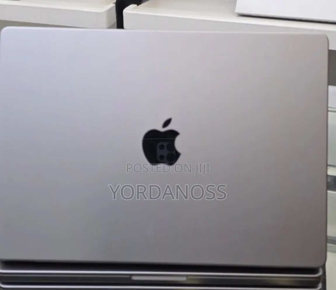 New Laptop Apple MacBook Pro 2021 M1 32GB Apple M1 Pro SSD 512GB